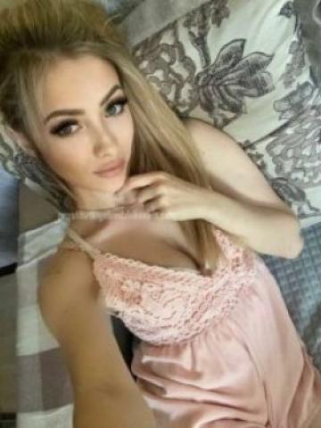 Проститутка Адель